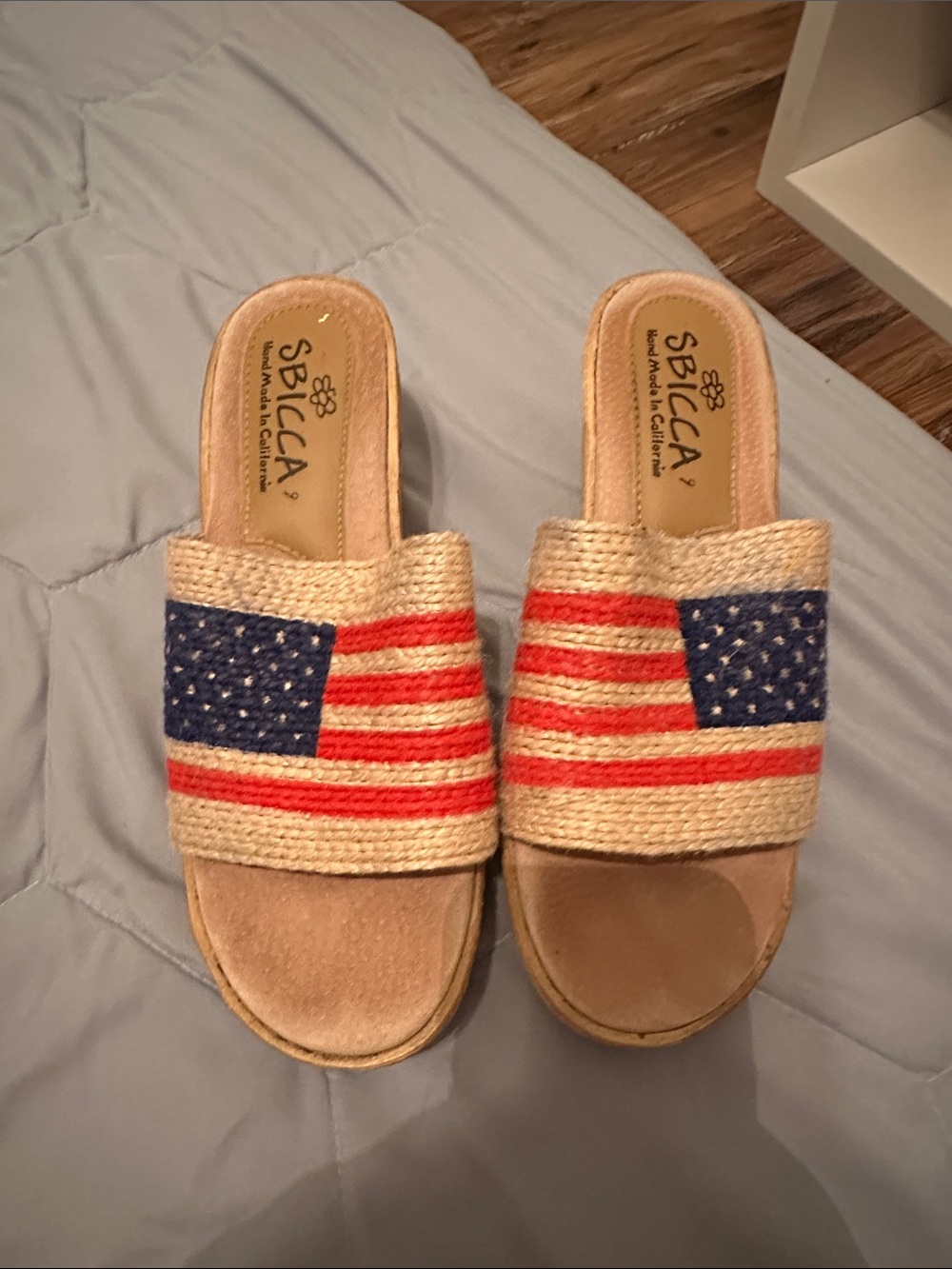 SBICCA American Flag Wedges
